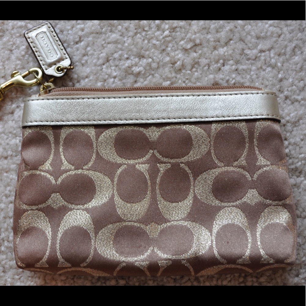 *AUTHENTIC* Gold Coach Wristlet